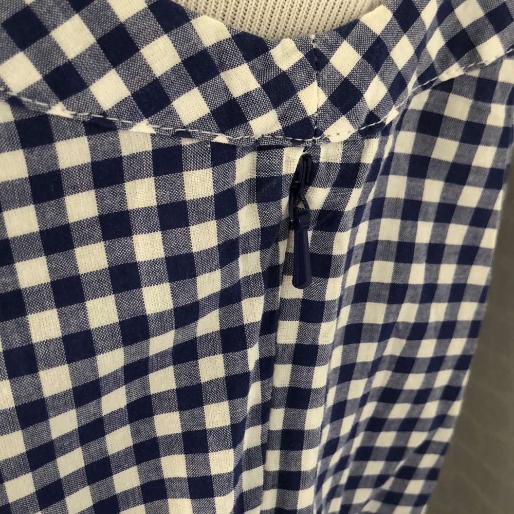 NAUTICA GINGHAM BLUE TOP. 💙 - Picture 4 of 8